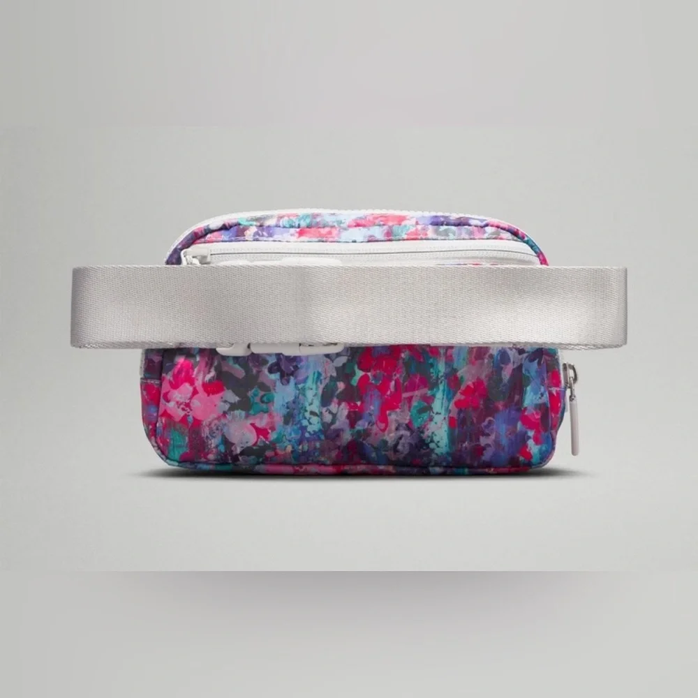 NEW Lululemon Flower Glide Multi Everywhere Belt Bag 1L Travel Crossbody Gym